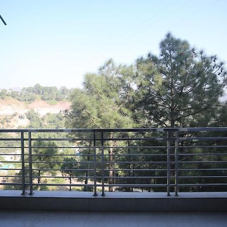 Sky Home Train View Kasauli Exterior foto
