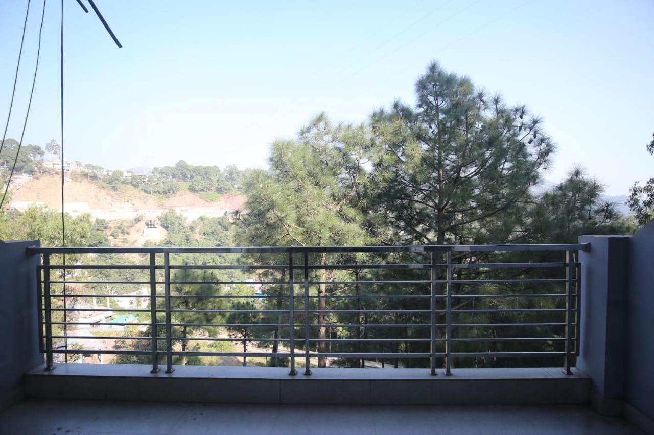 Sky Home Train View Kasauli Exterior foto
